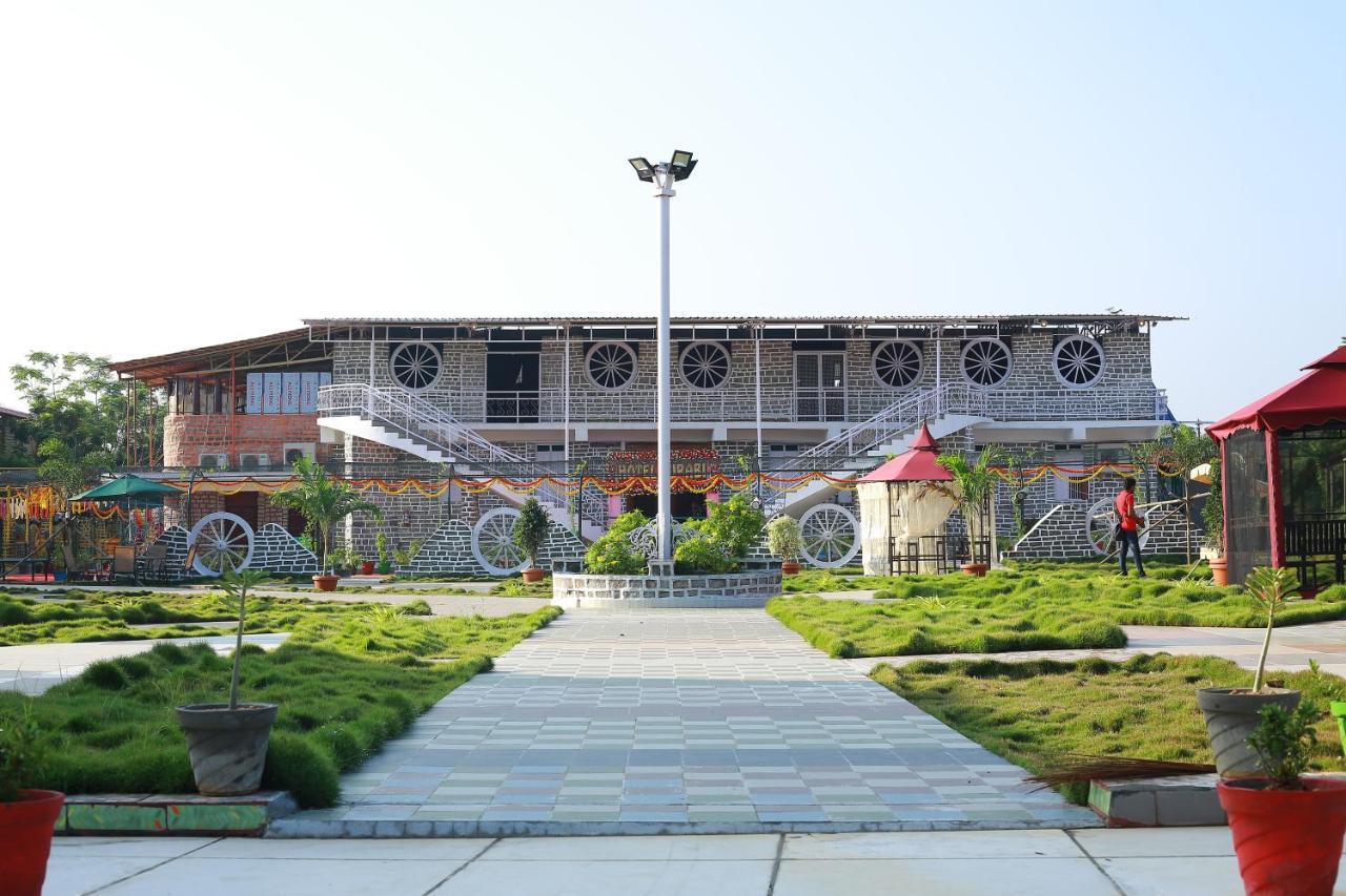 Elaa Resort Pudukkottai Extérieur photo